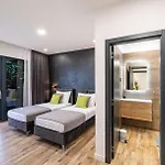 Royal Hill With Pool Villa *
