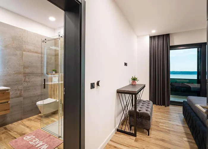 Vila Royal Hill With Pool *