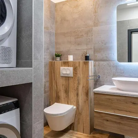 Royal Hill With Pool * Maslenica